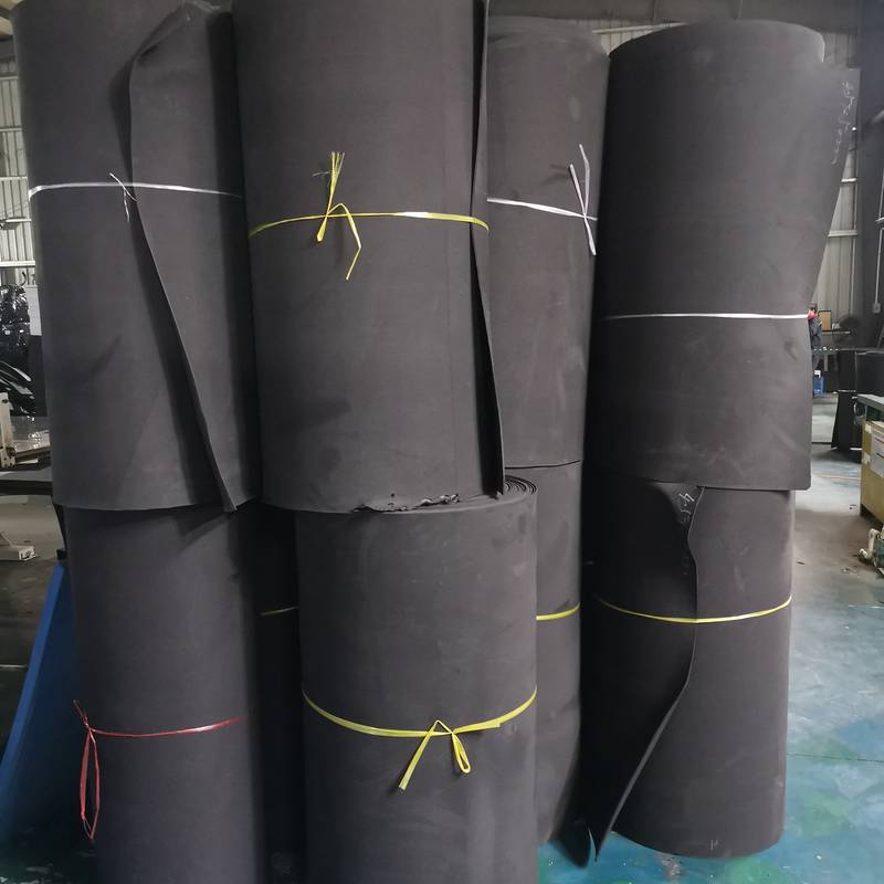 多规格黑色卷料仓储 - 批量备货